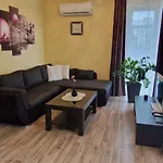 Apartment Tamasi Nyaralohaz Balatonmariafurdo