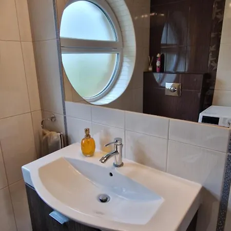 Tamasi Nyaralohaz Balatonmáriafürdő