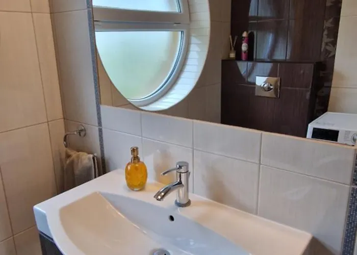 Tamasi Nyaralohaz Balatonmariafurdo