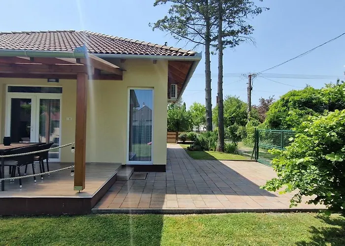 Appartement Tamasi Nyaralohaz *